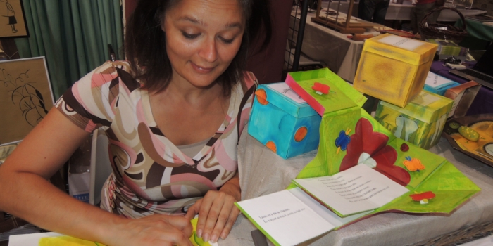 Lætitia Rambinintsoa – artiste du livre
